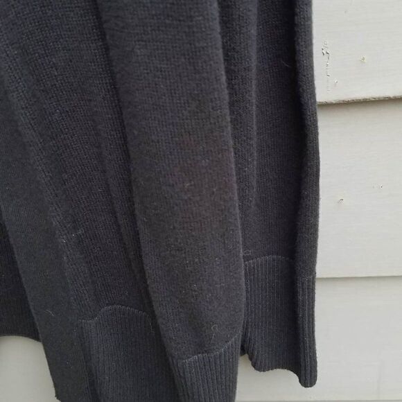 Croft & Barow Black Cardigan Sweater size Medium - Picture 8 of 9